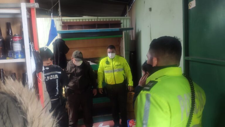 Policía Nacional y comerciantes hicieron una cruzada solidaria