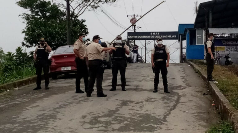 Identificación de reos asesinados en la cárcel de Santo Domingo tomará varios días