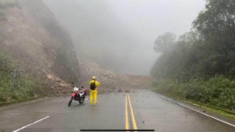 Cerrada la vía Cuenca – Molleturo – El Empalme
