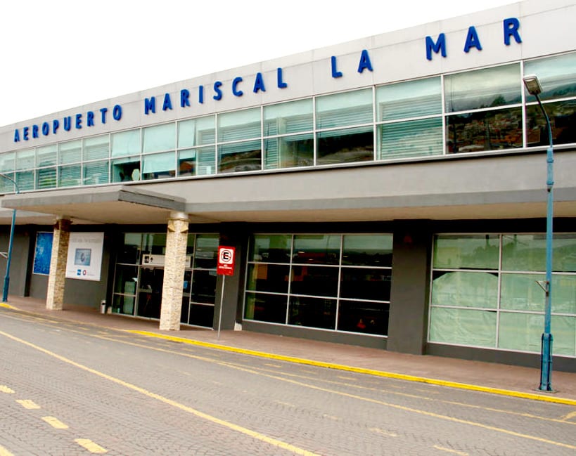 La mayor afluencia de pasajeros fue a Quito, Guayaquil, Baltra, Cuenca, Manta, San Cristóbal, Loja, Coca y Santa Rosa. Foto del aeropuerto Mariscal La Mar de Cuenca. Archivo EL MERCURIO.