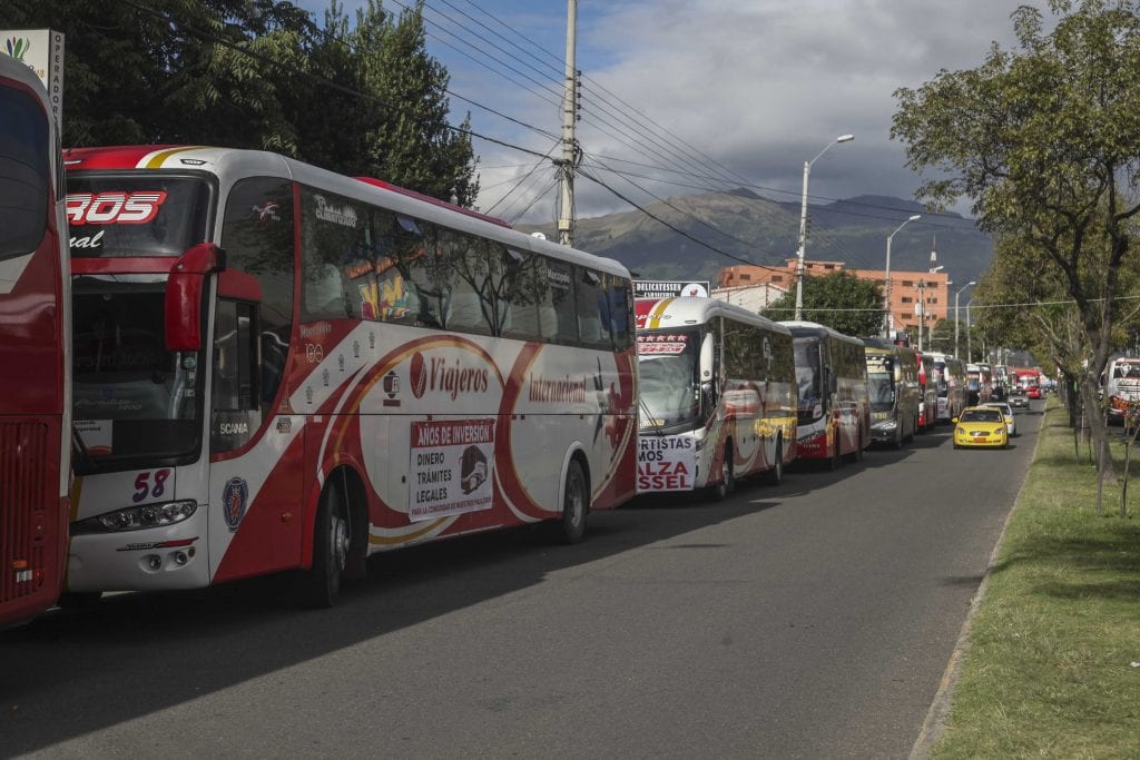 Transportistas del Azuay decidirán el jueves 11 de julio de 2024 si se unen al apagado de motores. Foto XCA Archico