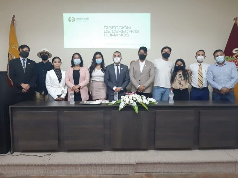 Jóvenes cuencanos representarán a Ecuador en programa internacional de emprendimiento