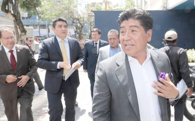 Concejo Metropolitano de Quito acoge pedido de remoción del alcalde Jorge Yunda