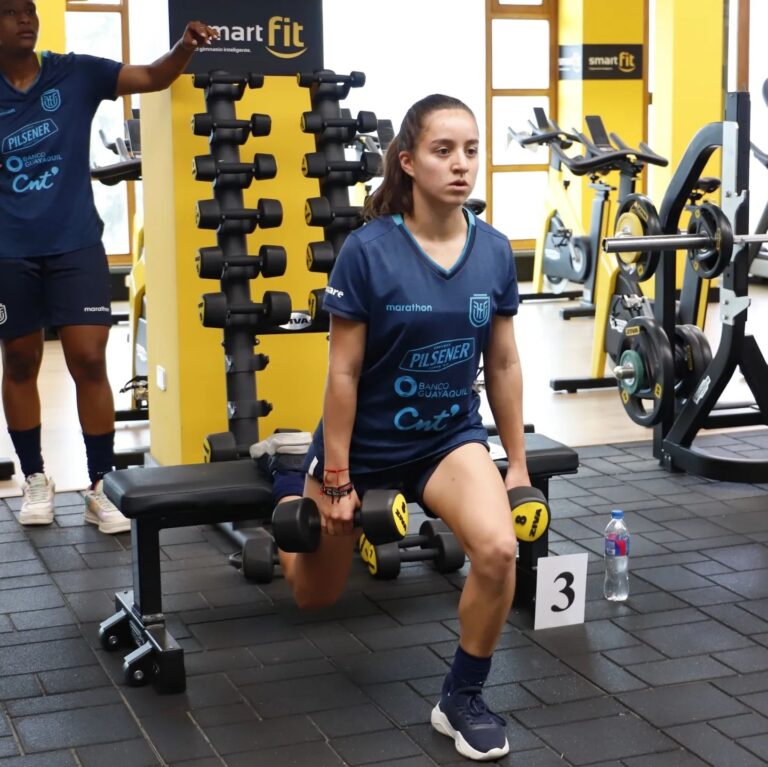 Después de ocho años una futbolista cuencana estará en la Copa América Femenina