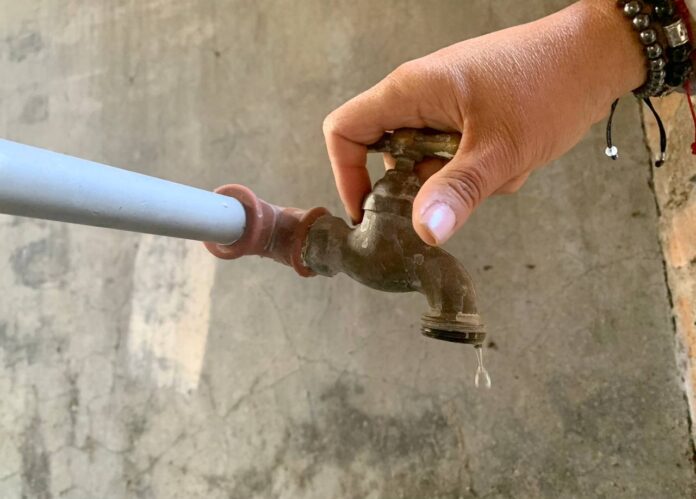 suspensión de agua suspensión de agua este miércoles