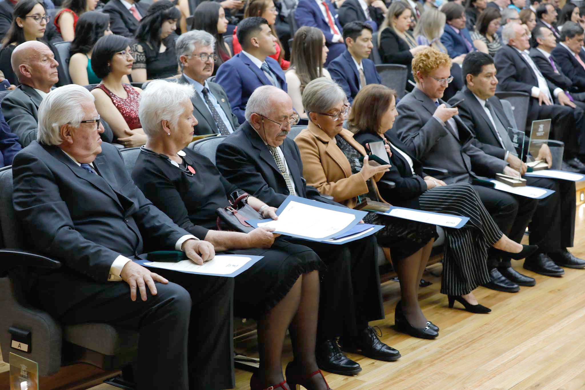 Profesores eméritos U Cuenca