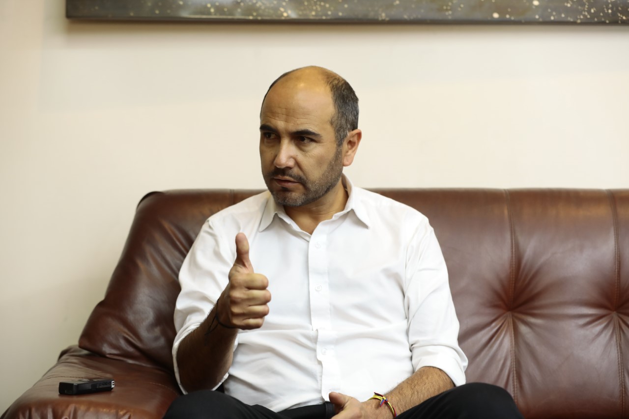 Juan Cristóbal Lloret candidato a la Prefectura de Azuay