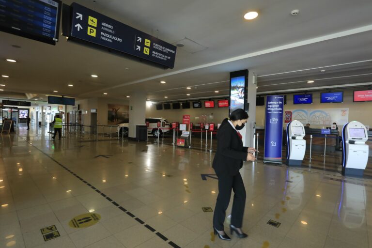 Aeropuerto de Cuenca busca la certificación internacional