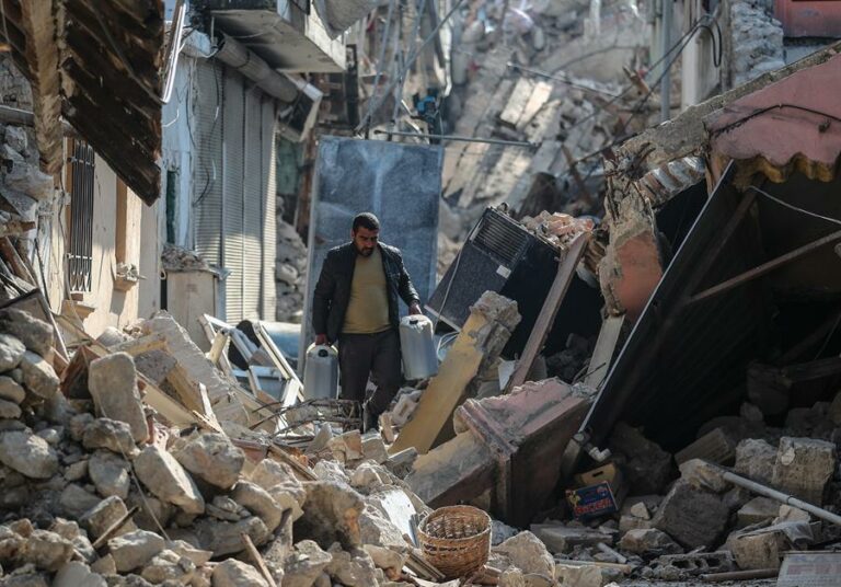 Banco Mundial estima en 34.000 millones los daños en Turquía por el terremoto