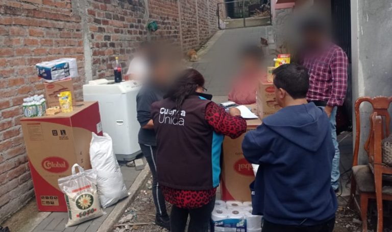 Dos familias afectadas por incendio de vivienda reciben ayuda