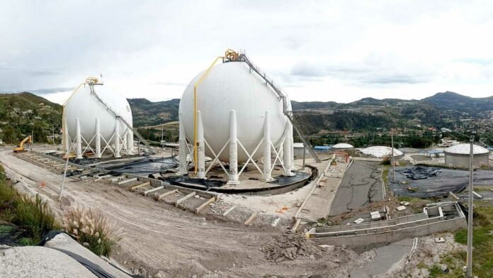 Petroecuador retirará las dos esferas de Challuabamba