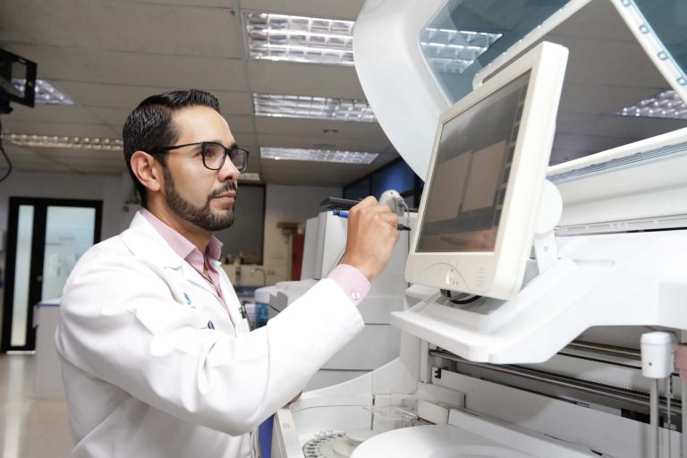 “Sebas” Guerrero, entre la medicina y el automovilismo