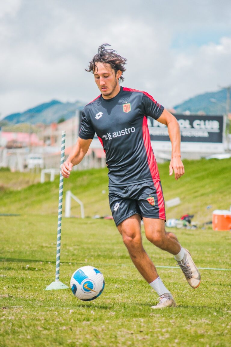Luis Felipe ‘Pipe’ Fernández-Salvador quiere ganarse un nombre en Deportivo Cuenca