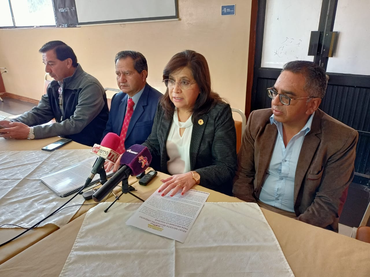 Asamblea por la vialidad de Azuay