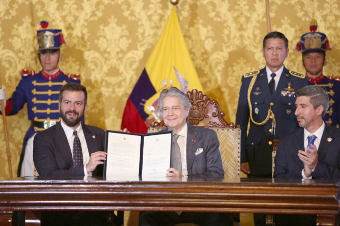 lasso Arosemena