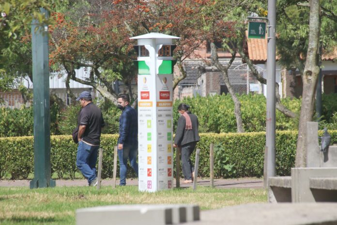 3-2A-2-coles Niveles de radiación en el Azuay