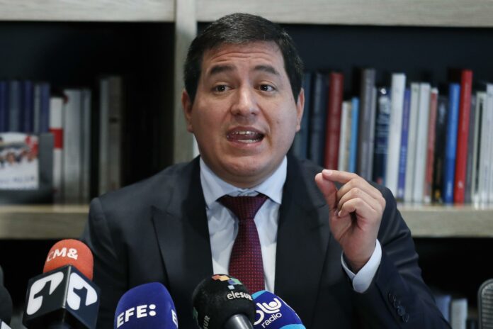 Arauz denunciará a Fiscal de Colombia