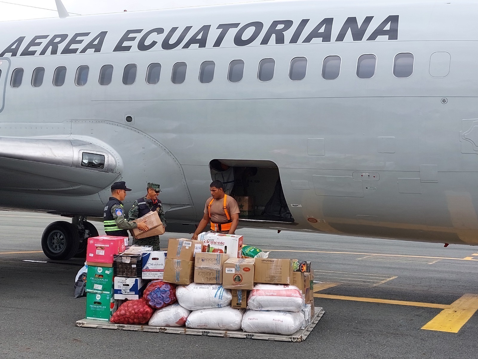 Productos de primera necesidad para Galápagos
