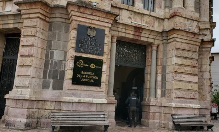 El centralismo asfixia al Austro