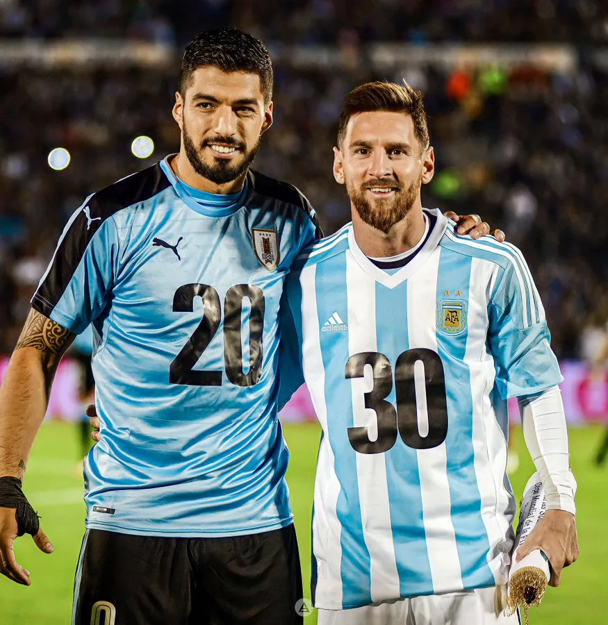 El Mundial 2030 empezará en Uruguay, Argentina y Paraguay. Continuará en Portugal, España y Marruecos.