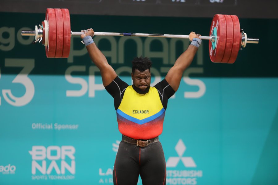 Dixon Arroyo obtuvo medalla de bronce en levantamiento de pesas en los Juegos Panamericanos. Foto: Comité Olímpico
