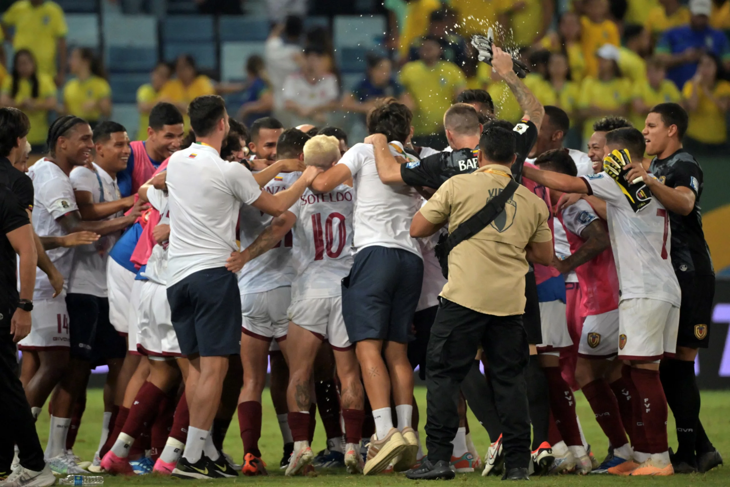 Venezuela consiguió un histórico empate ante Brasil por Eliminatorias. Foto: CONMEBOL