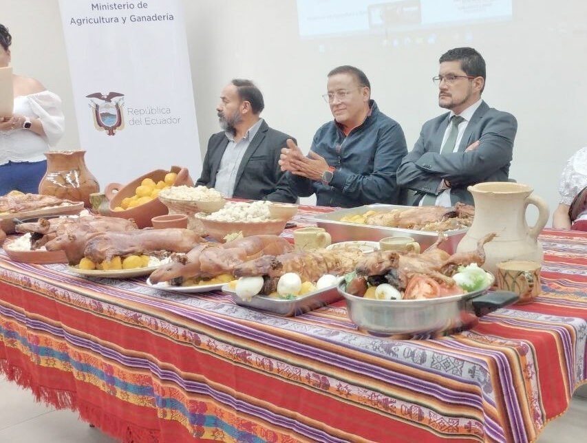 Un total de 24 organizaciones de Azogues y sus alrededores participarán este viernes 3 de noviembre en el Noveno Festival del Cuy Azogues