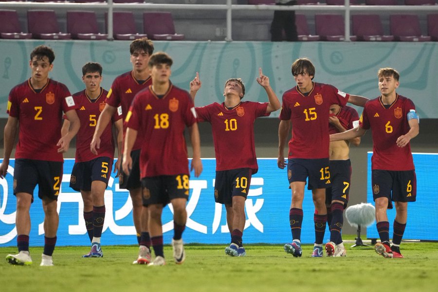Los jugadores de España celebran gol de la victoria ante Mali. Foto: España
