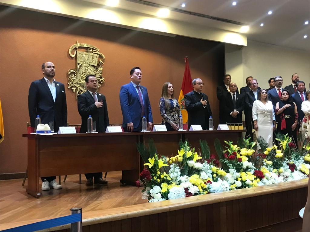 Sesión Solemne por los 203 años de Independencia de Cuenca