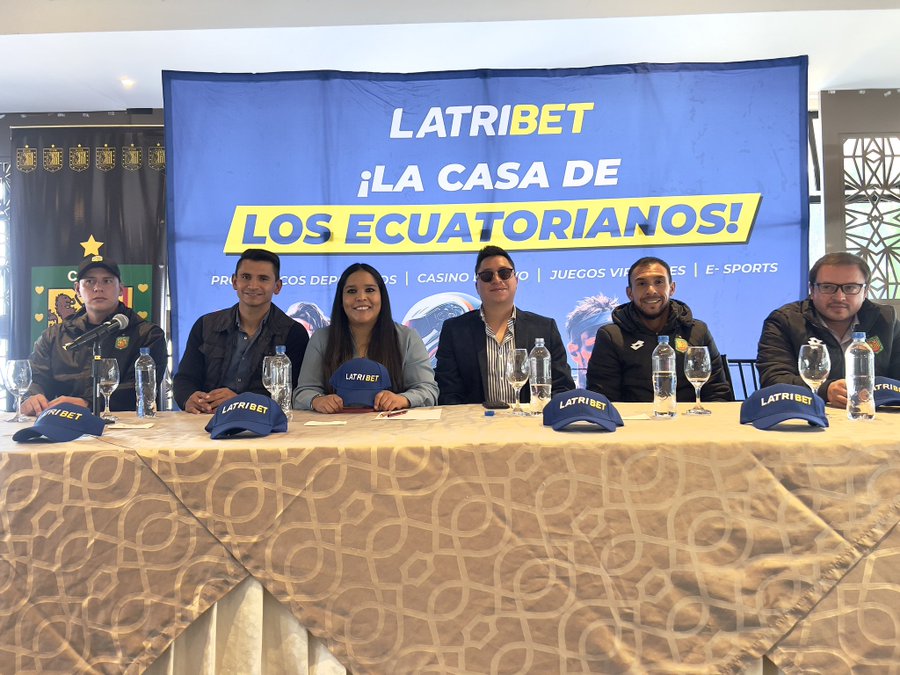 La TRIBET será nuevo auspiciante de Deportivo Cuenca para el 2024. La tarde del lunes 9 de enero se firmó el convenio.
