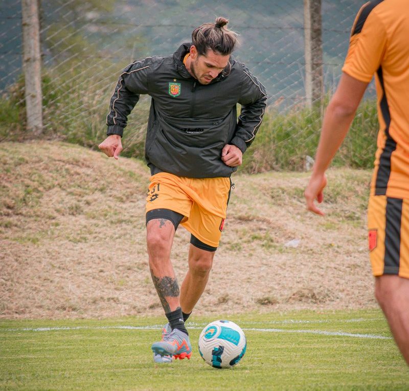 Pablo Magnín se sumó a los entrenamientos de Deportivo Cuenca. Foto: Deportivo Cuenca