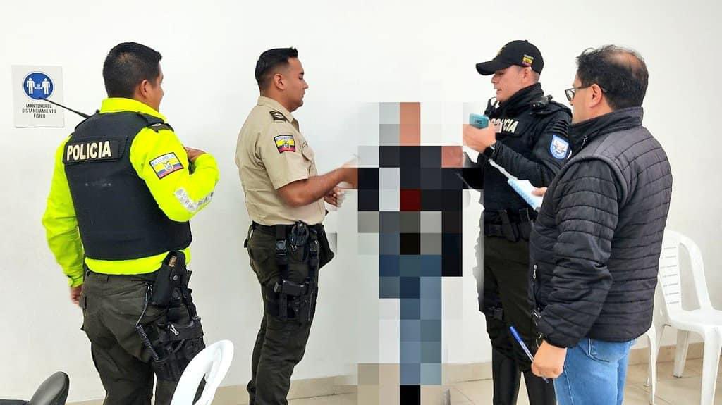Otra mujer detenida con documentos falsos