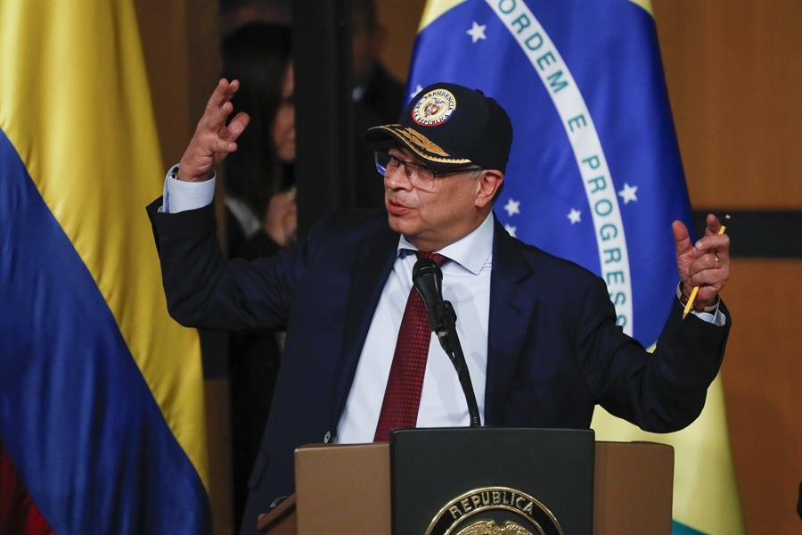 En los primeros 17 meses del Gobierno de Gustavo Petro se han restituido 71.000 hectáreas de tierras a víctimas de despojo y desplazamiento forzado en Colombia,