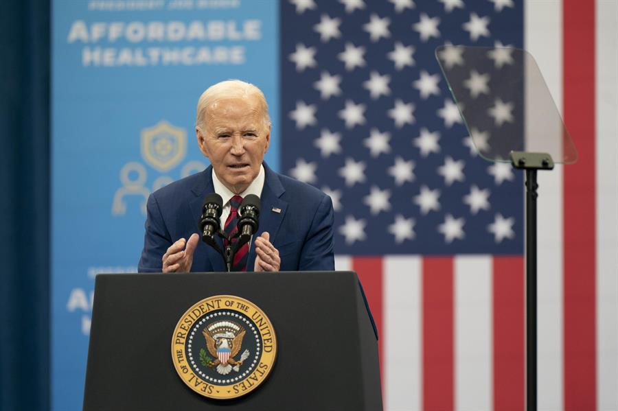 Joe Biden expresó a Xi Jinping su preocupación por el apoyo de China a Rusia en la guerra de Ucrania, en su primera llamada telefónica desde julio de 2022.