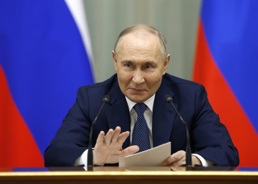 Vladímir Putin, ordenó a las Fuerzas Armadas realizar "en breve" maniobras con armas nucleares tácticas debido a las "amenazas" de Occidente