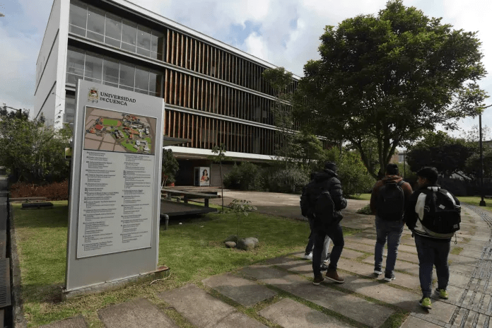 universidad cuenca admision