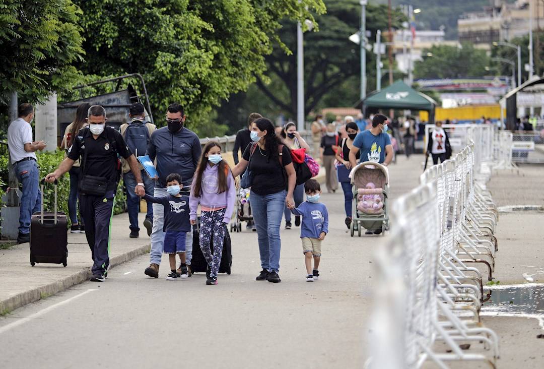 Migrantes, refugiados y personas vulnerables que estén en Cuenca pueden acceder a servicios de asitencia gracias a varias organizaciones que se establecen en Ecuador.