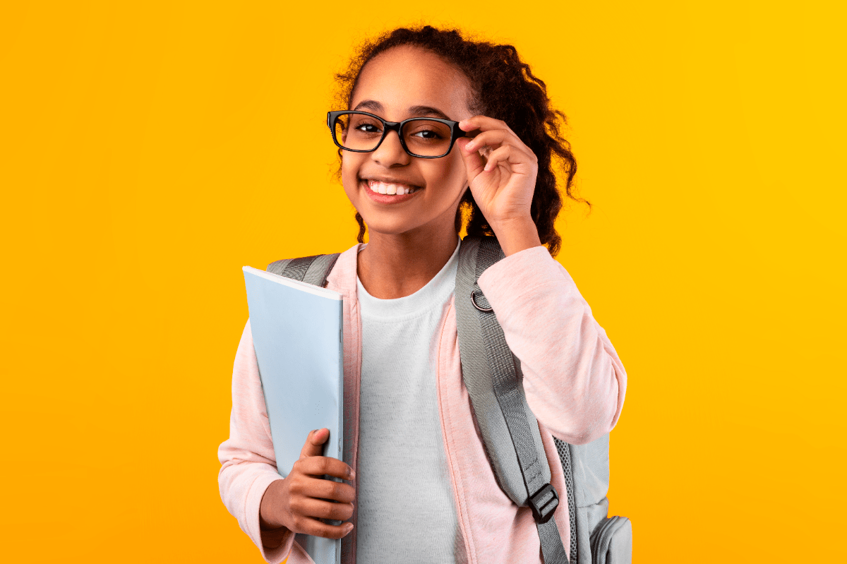 Un problema visual no detectado puede tener un impacto significativo en el rendimiento académico de un niño, afectando su capacidad de aprendizaje y desarrollo general.