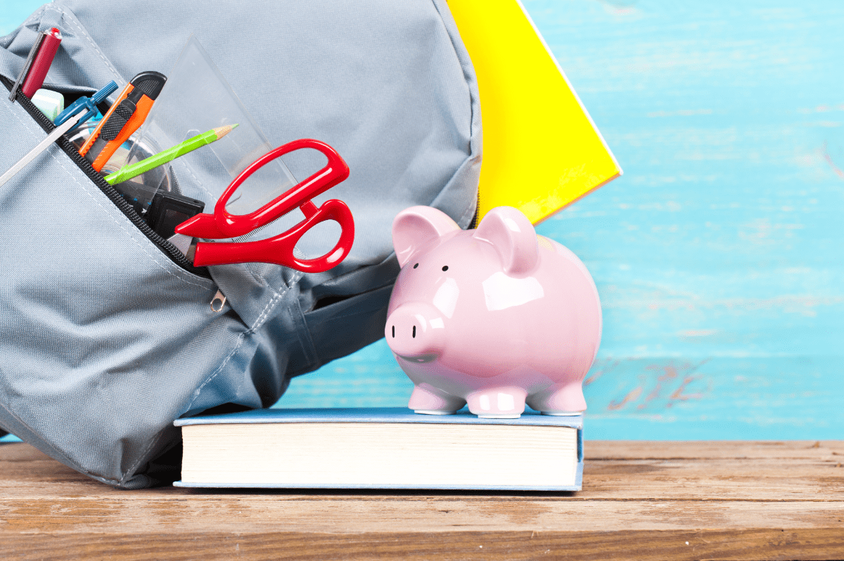 Para la mayoría de los ecuatorianos y padres de familia que tienen a sus hijos en la etapa escolar, el regreso a clases resulta una preocupación, ya que trae consigo varios gastos