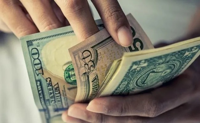Los cuenteros pueden generar diferentes historias para engañar y robar pertenencias y dinero a la víctima.