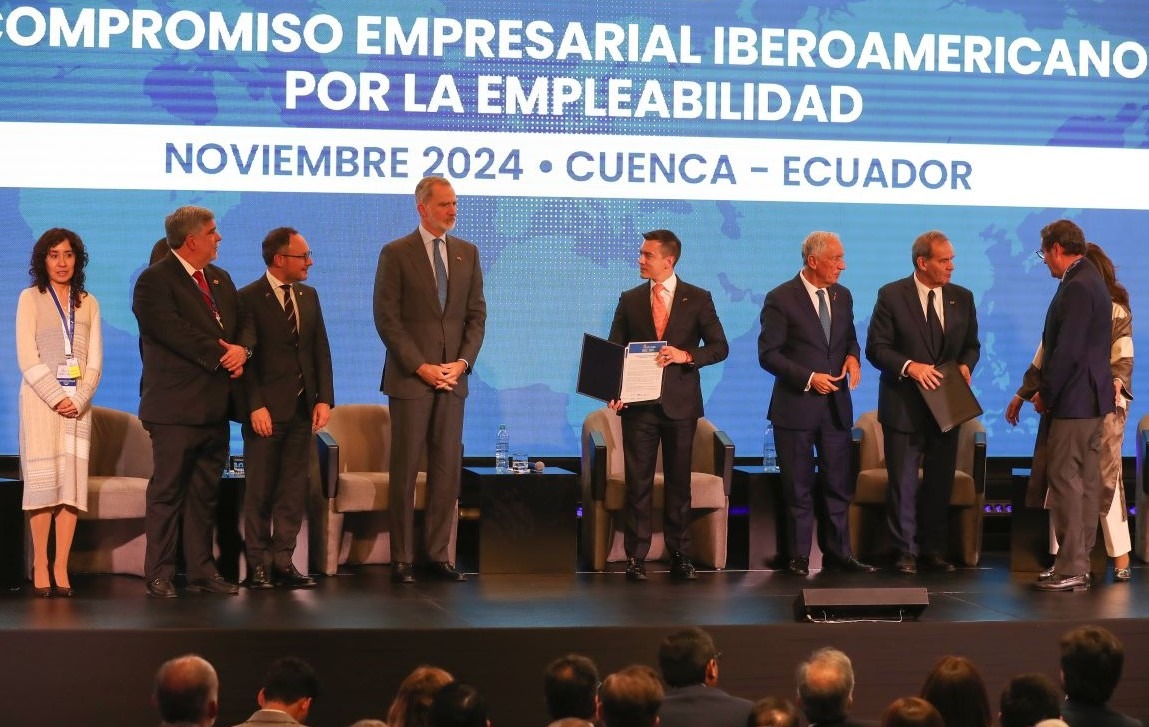 El rey Felipe VI y el presidente, Daniel Noboa participan en la clausura del XV Encuentro Empresarial Iberoamericano en el Centro de Convenciones Mall del Río