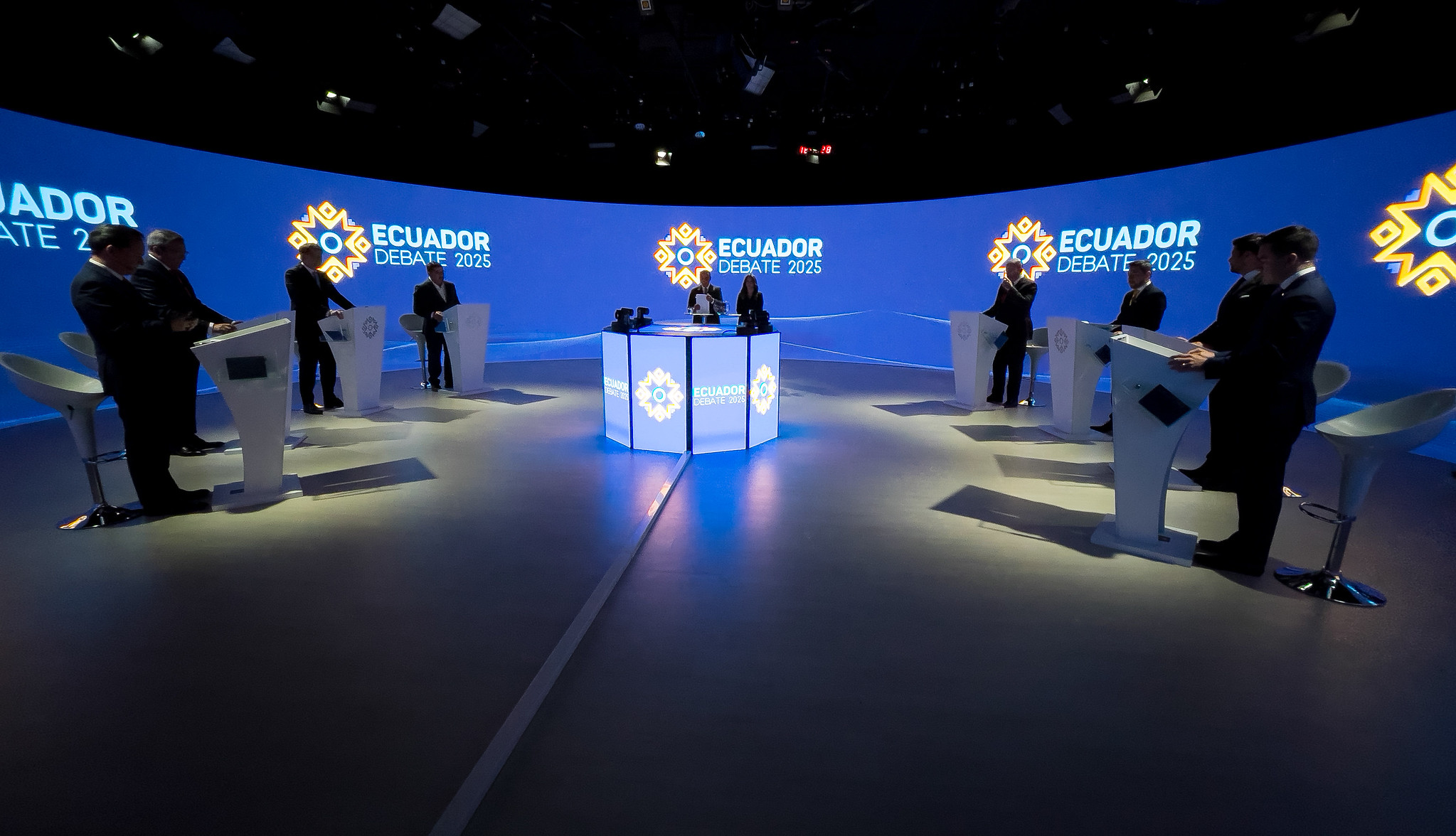 debate 2025
