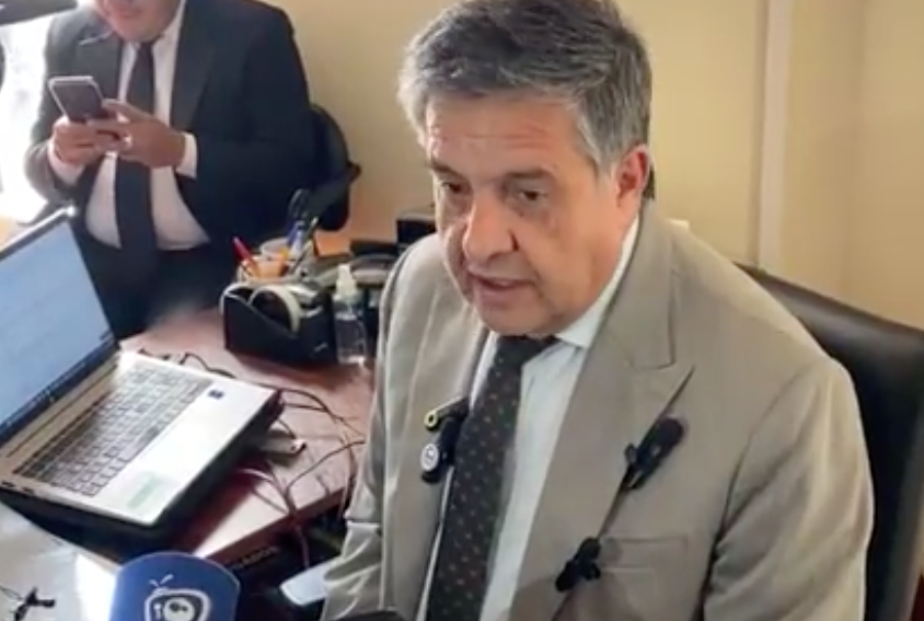 El Fiscal Leonardo Amoroso por una presunta violación a una mujer en un edifico de Cuenca.